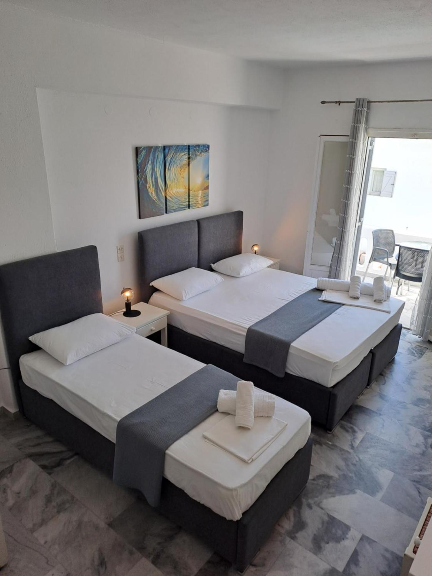 פארוס Oceanis Resort מראה חיצוני תמונה