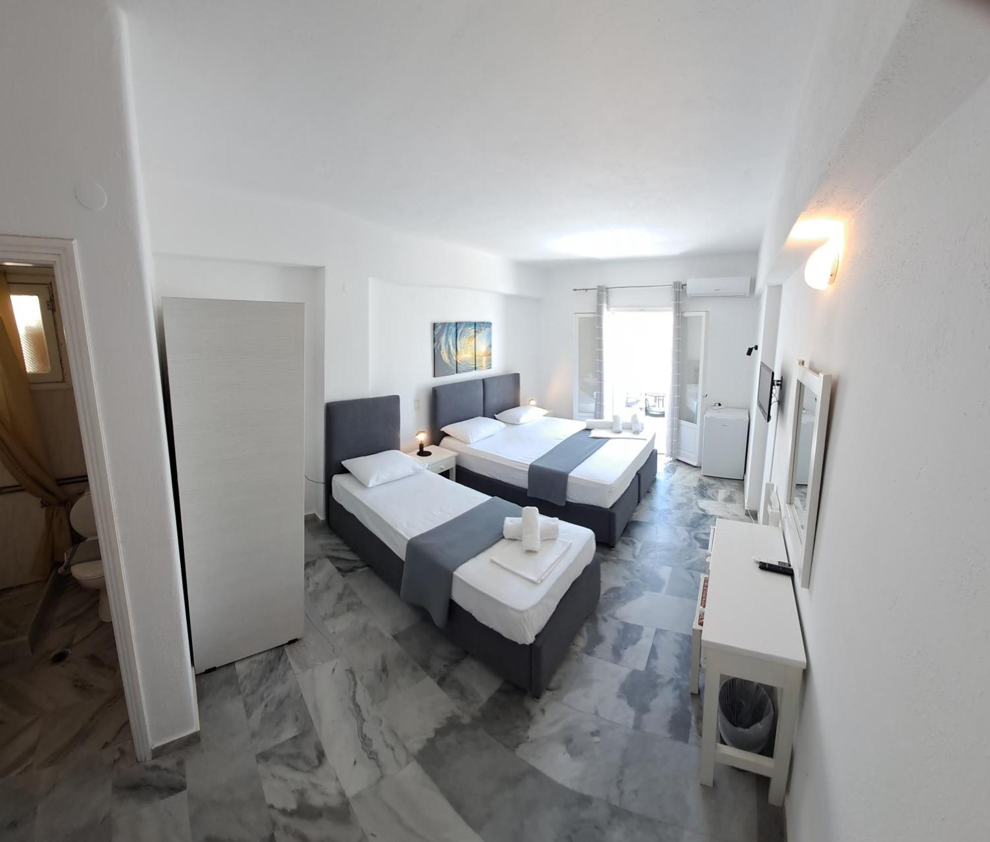 פארוס Oceanis Resort מראה חיצוני תמונה