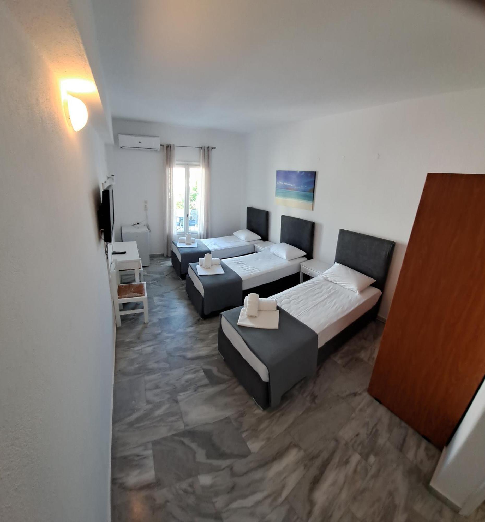 פארוס Oceanis Resort מראה חיצוני תמונה