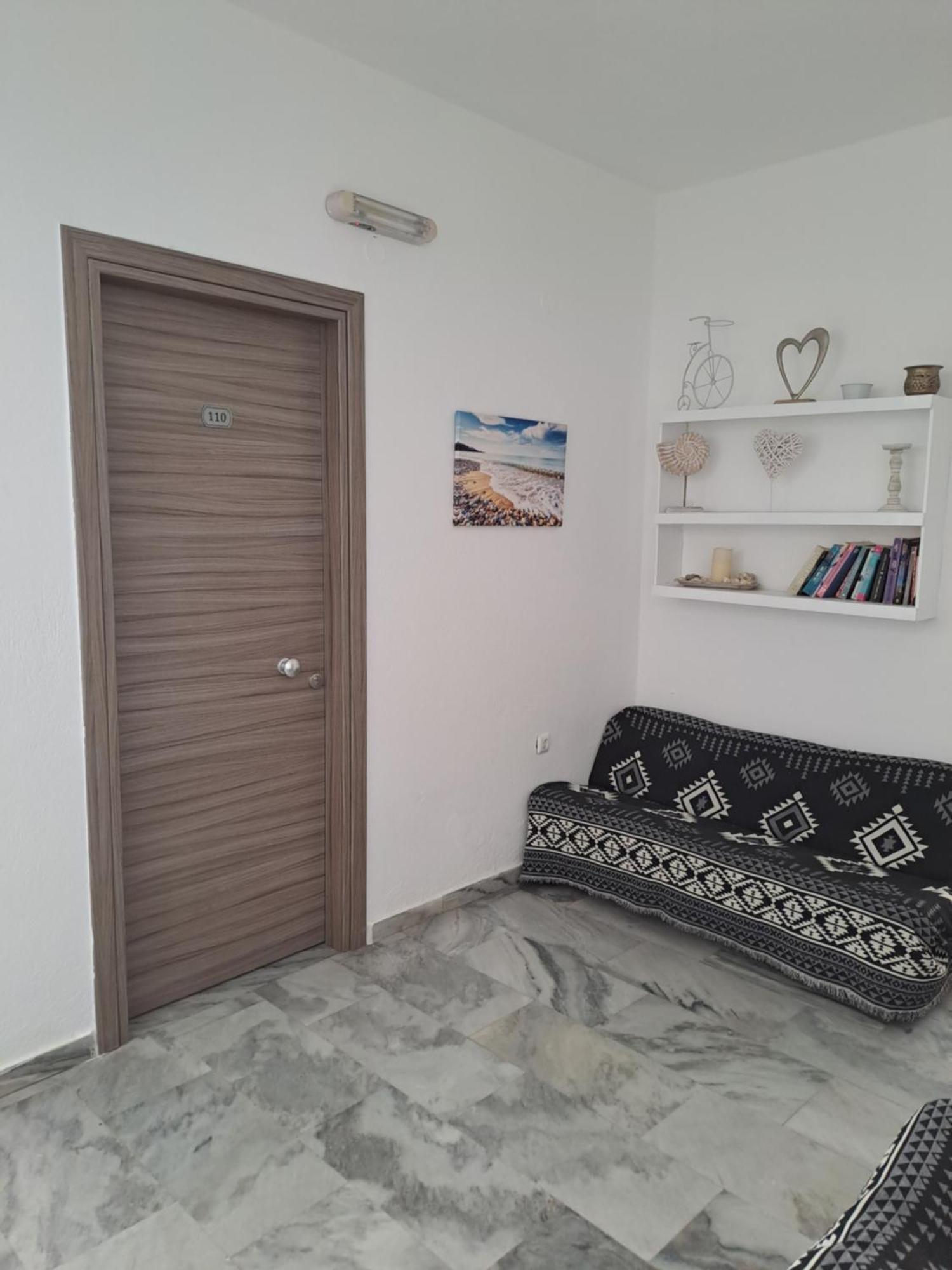פארוס Oceanis Resort מראה חיצוני תמונה